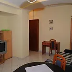 Pansion Manuela 3* Vrsar