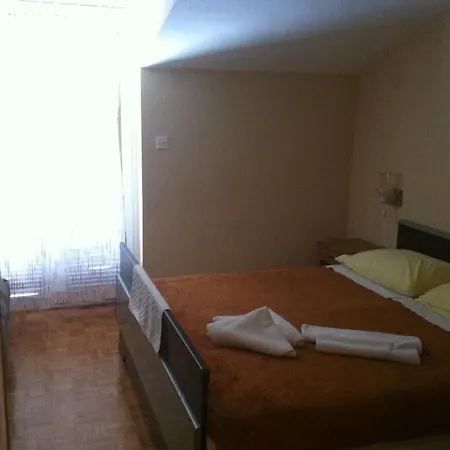 Pansion Manuela Vendégház 3*
